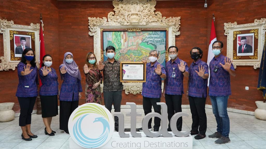 Penyerahan Sertifikat SNI ISO 37001:2018 di PT Pengembangan Pariwisata Indonesia atau Indonesia Tourism Development Coporation (ITDC)